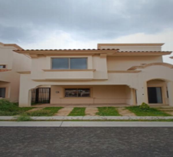 CASA DE ENTREGA INMEDIATA EN COSTA NORTE, FRACC. VILLA CALIFORNIA, TLAJOMULCO DE ZUÑIGA