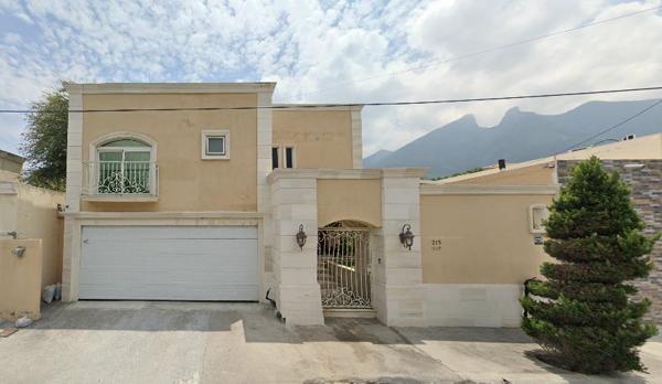 Casa en remate en Contry, Monterrey, Nuevo León