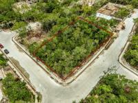 Terreno en venta en Aldea Tulum, Tulum, Quintana Roo Terreno en venta en Aldea Tulum, Tulum, Quintana Roo
