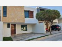 Casa en venta en Residencial Lomas Punta del Este, León, Guanajuato Casa en venta en Residencial Lomas Punta del Este, León, Guanajuato