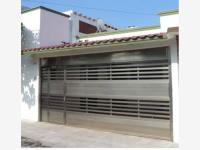 Casa en venta en Primaveras, Villa de Álvarez, Colima Casa en venta en Primaveras, Villa de Álvarez, Colima