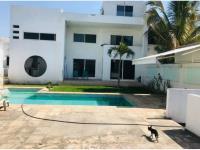 Casa en venta en Acapatzingo, Cuernavaca, Morelos Casa en venta en Acapatzingo, Cuernavaca, Morelos