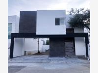 Casa en venta en Cumbres de Santiago, Santiago, Nuevo León Casa en venta en Cumbres de Santiago, Santiago, Nuevo León