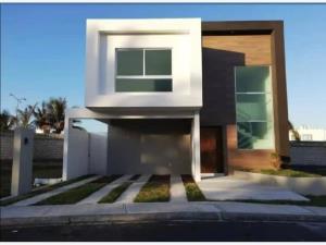 Casa en renta en Lomas de la Rioja, Alvarado, Veracruz de Ignacio de la Llave Casa en renta en Lomas de la Rioja, Alvarado, Veracruz de Ignacio de la Llave