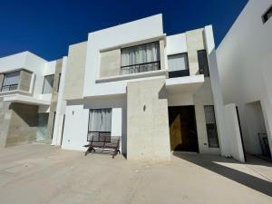 Casa en venta en Los Viñedos, Torreón, Coahuila de Zaragoza Casa en venta en Los Viñedos, Torreón, Coahuila de Zaragoza