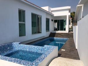 Casa en venta en Lomas de Cocoyoc, Atlatlahucan, Morelos Casa en venta en Lomas de Cocoyoc, Atlatlahucan, Morelos