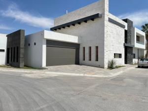 Casa en venta en Residencial Alpes, Torreón, Coahuila de Zaragoza Casa en venta en Residencial Alpes, Torreón, Coahuila de Zaragoza