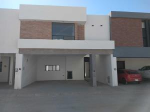 Casa en venta en Residencial Palma Real, Torreón, Coahuila de Zaragoza Casa en venta en Residencial Palma Real, Torreón, Coahuila de Zaragoza