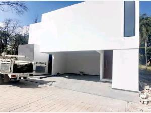 Casa en venta en Acapatzingo, Cuernavaca, Morelos Casa en venta en Acapatzingo, Cuernavaca, Morelos