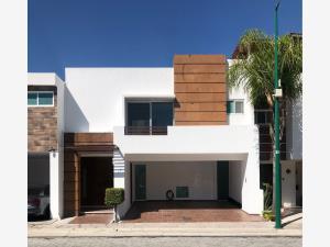 Casa en venta en La Cima, San Andrés Cholula, Puebla Casa en venta en La Cima, San Andrés Cholula, Puebla
