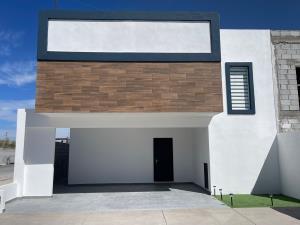 Casa en venta en Residencial Saulo, Torreón, Coahuila de Zaragoza Casa en venta en Residencial Saulo, Torreón, Coahuila de Zaragoza