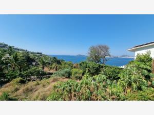Terreno en venta en Playa Guitarrón, Acapulco de Juárez, Guerrero Terreno en venta en Playa Guitarrón, Acapulco de Juárez, Guerrero
