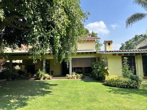 Casa en venta en Los Limoneros, Cuernavaca, Morelos Casa en venta en Los Limoneros, Cuernavaca, Morelos