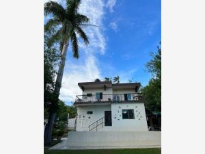 Quinta en venta en Paso Hondo, Allende, Nuevo León Quinta en venta en Paso Hondo, Allende, Nuevo León