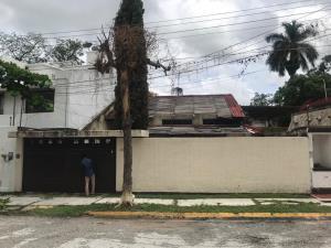 Terreno en venta en Los Laureles, Tuxtla Gutiérrez, Chiapas Terreno en venta en Los Laureles, Tuxtla Gutiérrez, Chiapas