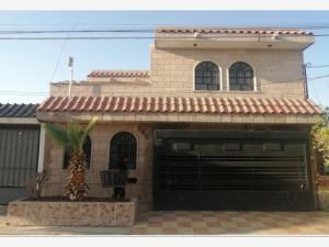 Casa en venta en La Merced II, Torreón, Coahuila de Zaragoza Casa en venta en La Merced II, Torreón, Coahuila de Zaragoza