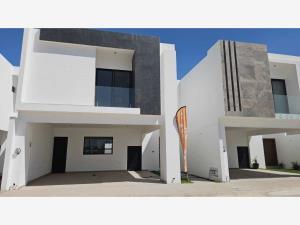 Casa en venta en Los Viñedos, Torreón, Coahuila de Zaragoza Casa en venta en Los Viñedos, Torreón, Coahuila de Zaragoza