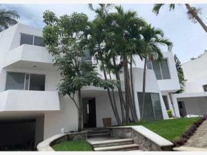 Casa en venta en Las Palmas, Cuernavaca, Morelos Casa en venta en Las Palmas, Cuernavaca, Morelos