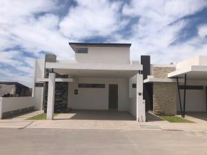 Casa en venta en Quintas del Palmar, Torreón, Coahuila de Zaragoza Casa en venta en Quintas del Palmar, Torreón, Coahuila de Zaragoza