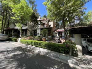 Casa en venta en San Bartolo Ameyalco, Álvaro Obregón, Ciudad de México Casa en venta en San Bartolo Ameyalco, Álvaro Obregón, Ciudad de México