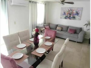 Casa en venta en Jardines de San Mateo, Naucalpan de Juárez, México Casa en venta en Jardines de San Mateo, Naucalpan de Juárez, México