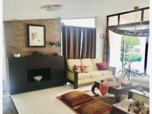Casa en venta en Ciudad Satelite, Naucalpan de Juárez, México Casa en venta en Ciudad Satelite, Naucalpan de Juárez, México