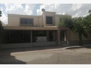 Casa en venta en La Salle, Saltillo, Coahuila de Zaragoza Casa en venta en La Salle, Saltillo, Coahuila de Zaragoza