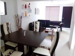 Casa en venta en Valle de Anáhuac Sección A, Ecatepec de Morelos, México Casa en venta en Valle de Anáhuac Sección A, Ecatepec de Morelos, México