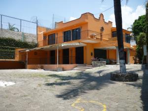 Edificio en renta en Jacarandas, Cuernavaca, Morelos Edificio en renta en Jacarandas, Cuernavaca, Morelos