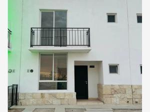 Casa en venta en Valle de los Almendros, Torreón, Coahuila de Zaragoza Casa en venta en Valle de los Almendros, Torreón, Coahuila de Zaragoza