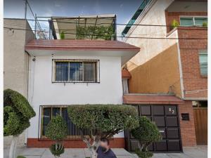 Casa en venta en Constitucion de 1917, Iztapalapa, Ciudad de México Casa en venta en Constitucion de 1917, Iztapalapa, Ciudad de México