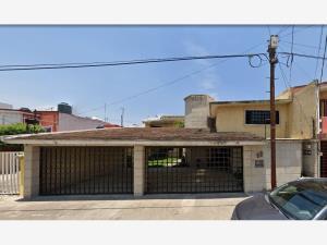 Casa en remate en Bosques de México, Tlalnepantla de Baz, México Casa en remate en Bosques de México, Tlalnepantla de Baz, México