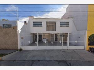 Casa en venta en Boulevares de San Francisco, Pachuca de Soto, Hidalgo Casa en venta en Boulevares de San Francisco, Pachuca de Soto, Hidalgo
