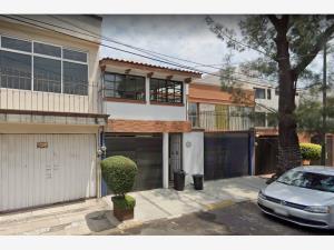 Casa en venta en Campestre Churubusco, Coyoacán, Ciudad de México Casa en venta en Campestre Churubusco, Coyoacán, Ciudad de México