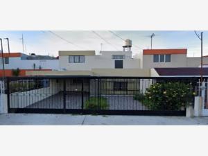 Casa en venta en Jardines Alcalde, Guadalajara, Jalisco Casa en venta en Jardines Alcalde, Guadalajara, Jalisco