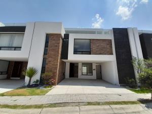 Casa en venta en Lomas de Angelópolis, San Andrés Cholula, Puebla Casa en venta en Lomas de Angelópolis, San Andrés Cholula, Puebla