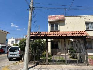 Casa en venta en Residencial Plaza Guadalupe, Zapopan, Jalisco Casa en venta en Residencial Plaza Guadalupe, Zapopan, Jalisco