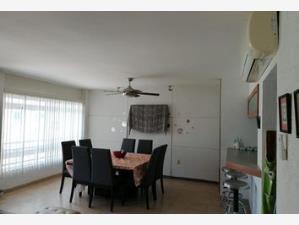 Casa en venta en Urbi Quinta Montecarlo, Cuautitlán Izcalli, México Casa en venta en Urbi Quinta Montecarlo, Cuautitlán Izcalli, México