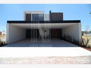 Casa en venta en La Campiña, León, Guanajuato Casa en venta en La Campiña, León, Guanajuato