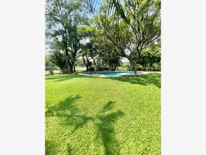 Casa en venta en Club de golf Tabachines, Cuernavaca, Morelos Casa en venta en Club de golf Tabachines, Cuernavaca, Morelos