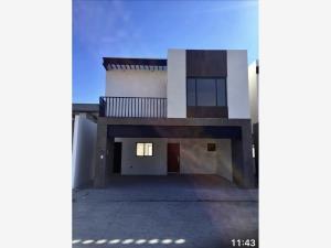 Casa en venta en Puerta de Hierro, Torreón, Coahuila de Zaragoza Casa en venta en Puerta de Hierro, Torreón, Coahuila de Zaragoza