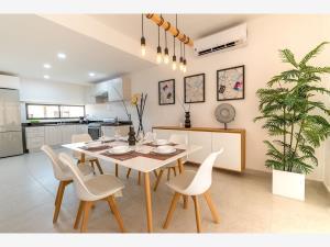 Casa en venta en Gran Santa Fe 2, Benito Juárez, Quintana Roo Casa en venta en Gran Santa Fe 2, Benito Juárez, Quintana Roo