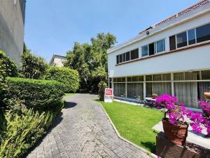 Casa en venta en San Angel, Álvaro Obregón, Ciudad de México Casa en venta en San Angel, Álvaro Obregón, Ciudad de México