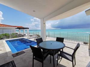 Casa en venta en Playa Car Fase I, Solidaridad, Quintana Roo Casa en venta en Playa Car Fase I, Solidaridad, Quintana Roo