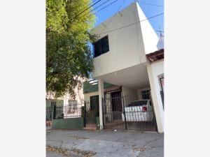 Casa en venta en Las Flores, Culiacán, Sinaloa Casa en venta en Las Flores, Culiacán, Sinaloa