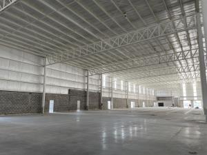 Nave en renta a estrenar a 2 Minutos de Periférico y fácil acceso hacia la carretera Saltillo-Mty Nave en renta a estrenar a 2 Minutos de Periférico y fácil acceso hacia la carretera Saltillo-Mty