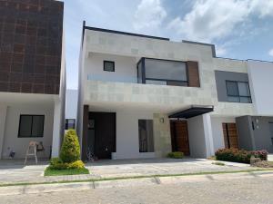 Casa en venta en Lomas de Angelópolis, San Andrés Cholula, Puebla Casa en venta en Lomas de Angelópolis, San Andrés Cholula, Puebla