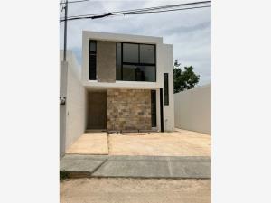 Casa en venta en Cholul, Mérida, Yucatán Casa en venta en Cholul, Mérida, Yucatán