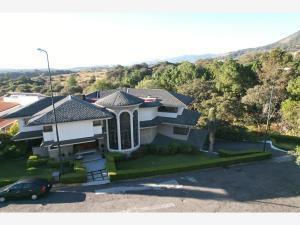 Casa en venta en Residencial Chiluca (Club de Golf Chiluca), Atizapán de Zaragoza, México Casa en venta en Residencial Chiluca (Club de Golf Chiluca), Atizapán de Zaragoza, México