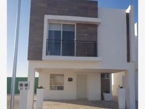 Casa en venta en La Partida, Torreón, Coahuila de Zaragoza Casa en venta en La Partida, Torreón, Coahuila de Zaragoza